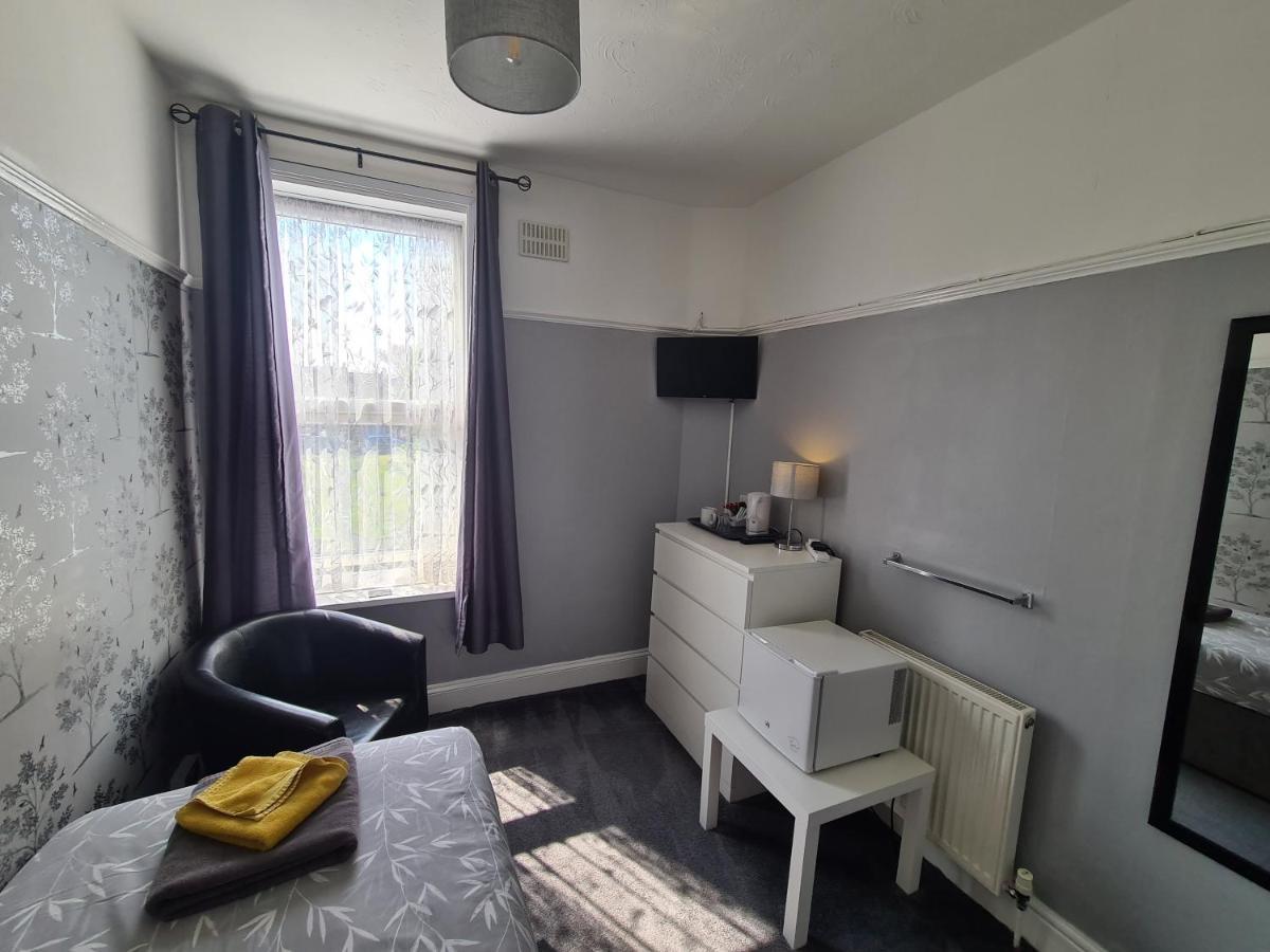 The Roslyn Guest House Пейнтън Екстериор снимка