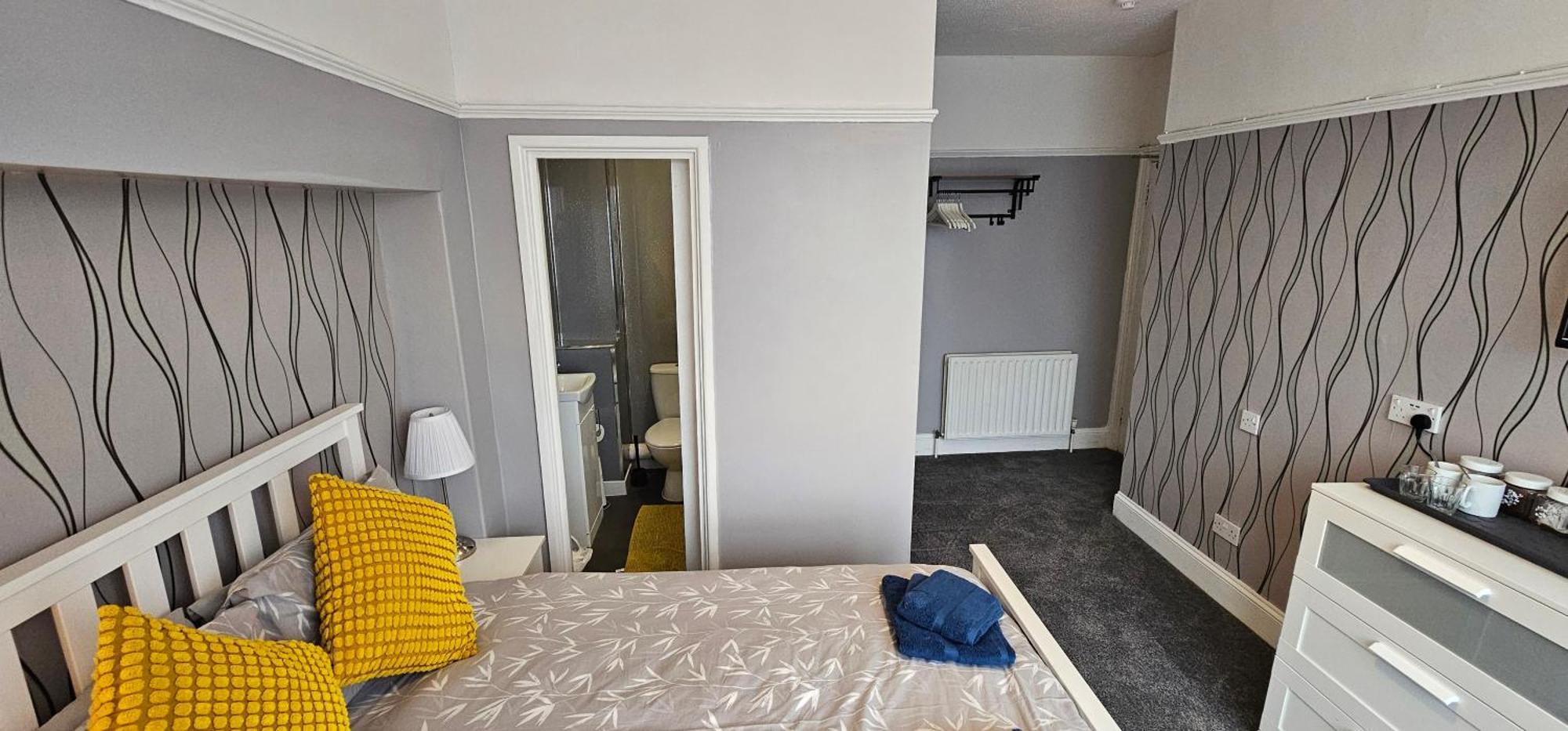 The Roslyn Guest House Пейнтън Екстериор снимка